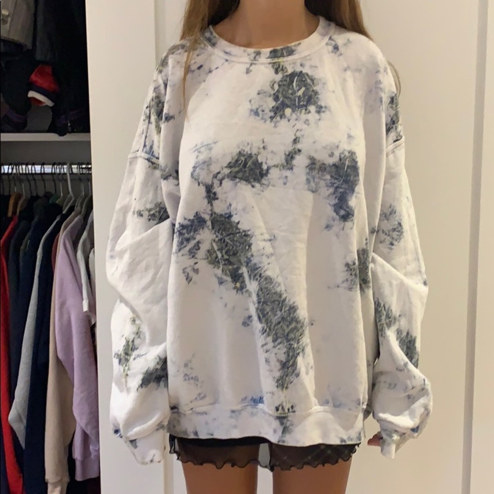 Urban outfitters tie dye crewneck
